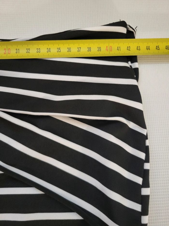 Jupe droite - photo numéro 4