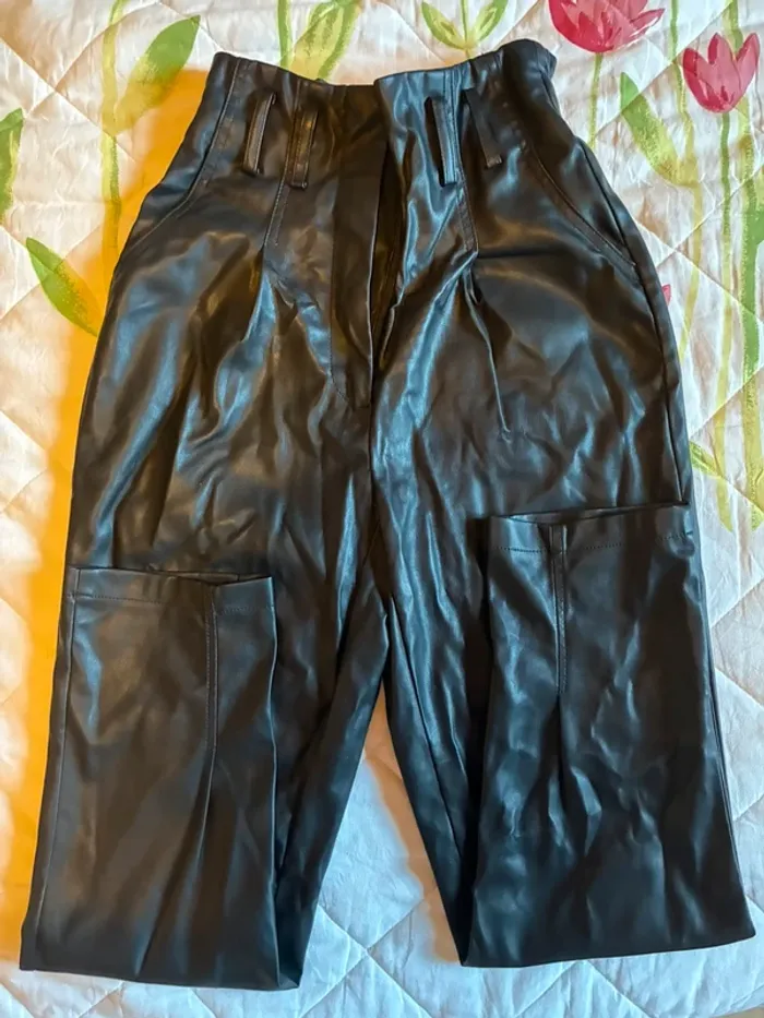 Pantalon cuir