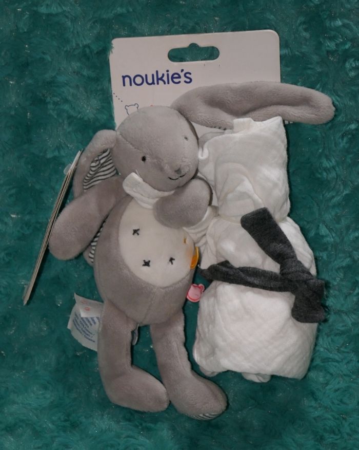 Doudou lapin couverture lange gris blanc Gaby Timeless Noukie's 🐰Neuf