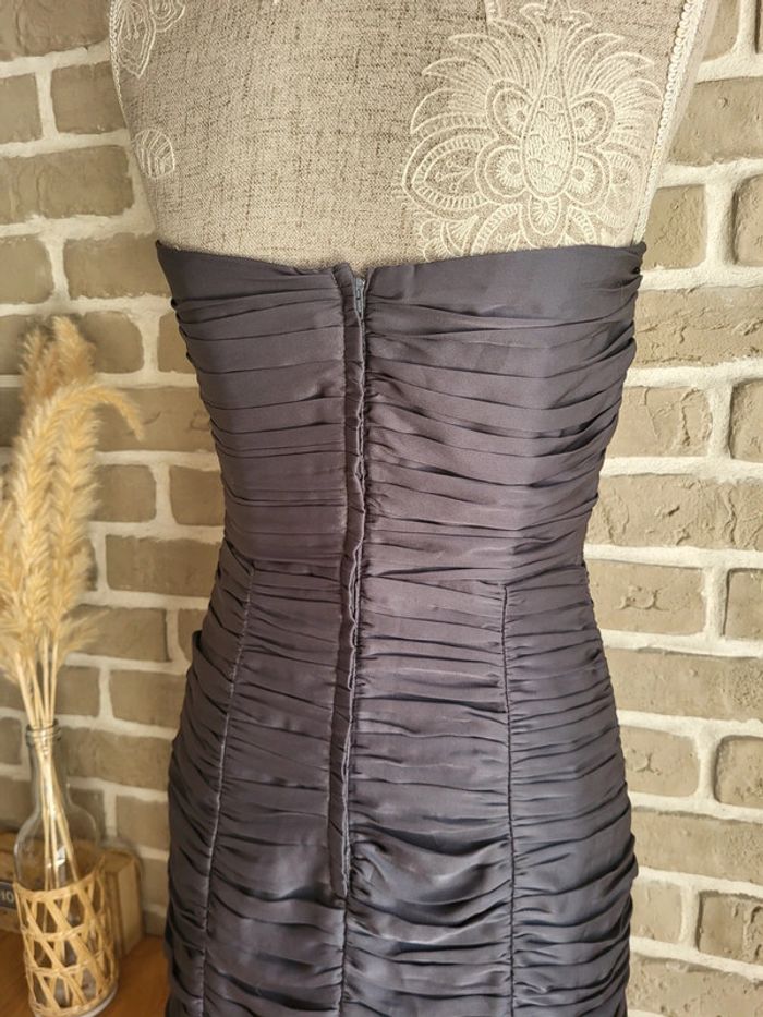 Belle robe bustier drapée gris satiné H&M - Comme neuve - photo numéro 12