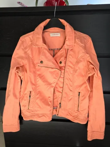veste corail Camaïeu