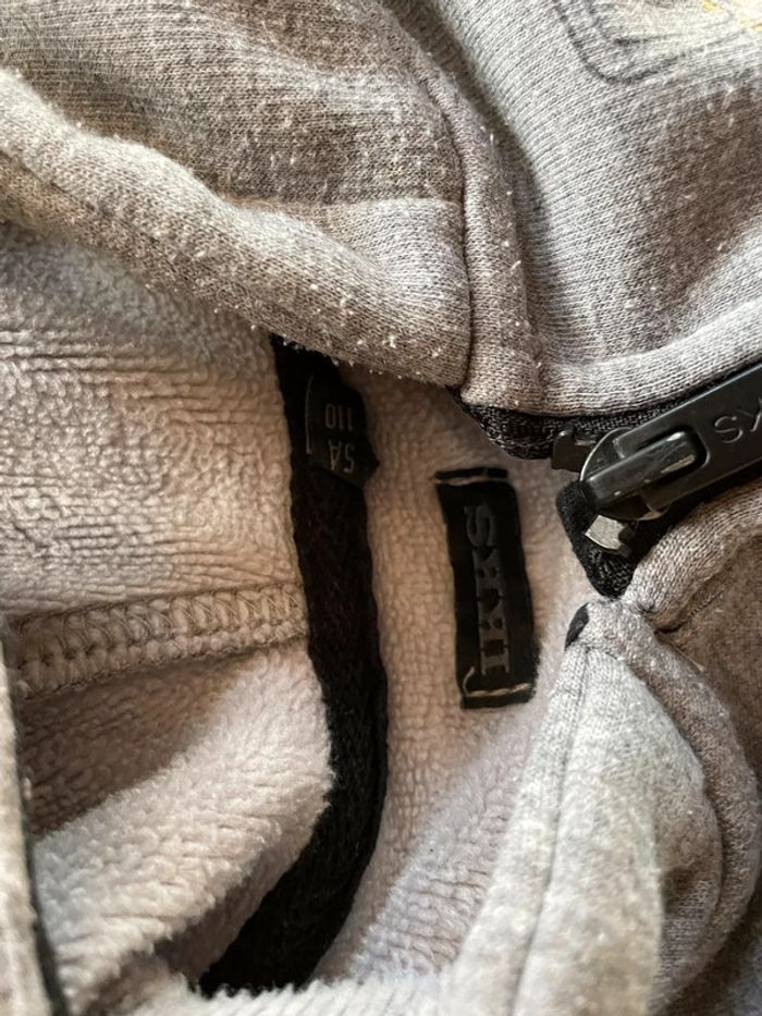 Sweet à capuche ikks - photo numéro 3