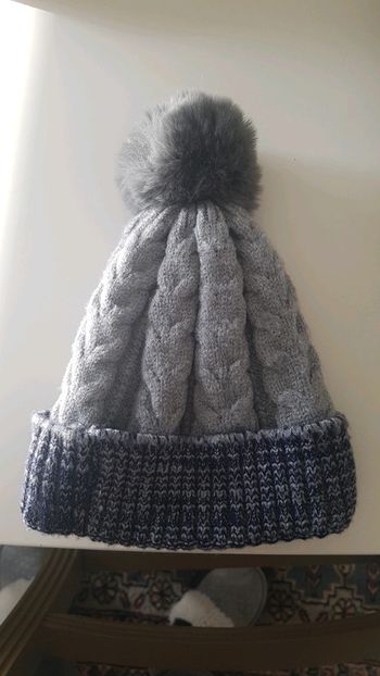 Bonnet neuf