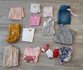 Lot vêtements bébé 12 mois