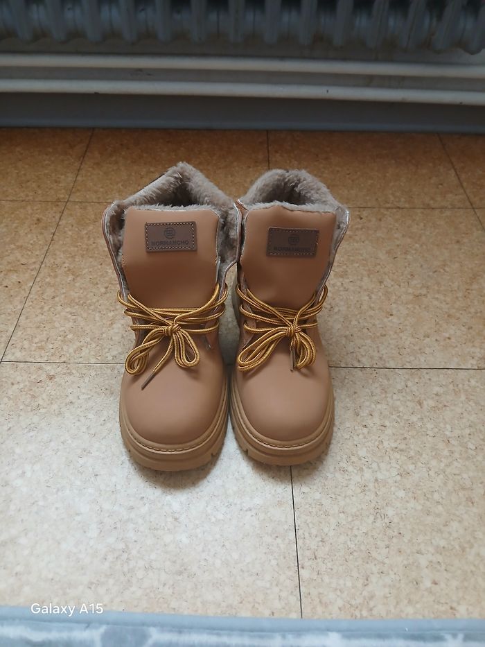 Bottes imitation timberlande - photo numéro 2