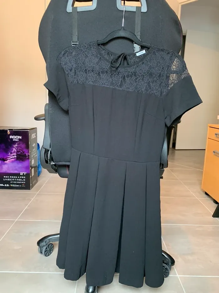 Robe noire Pimkie taille 36/38
