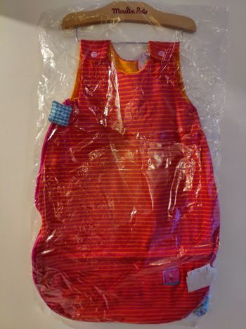 Gigoteuse Moulin Roty neuve