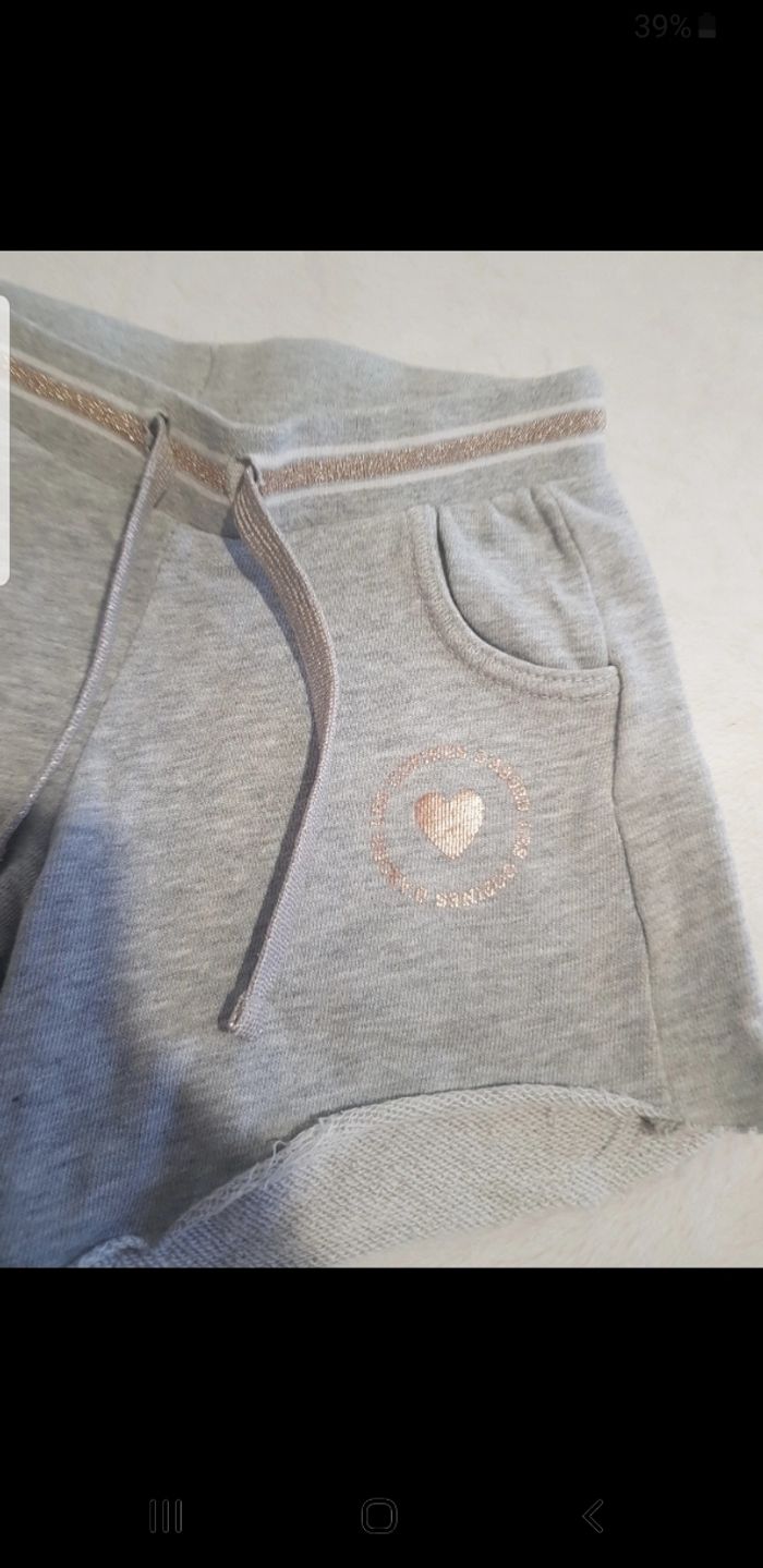 Short fille taille 5 ans - photo numéro 2