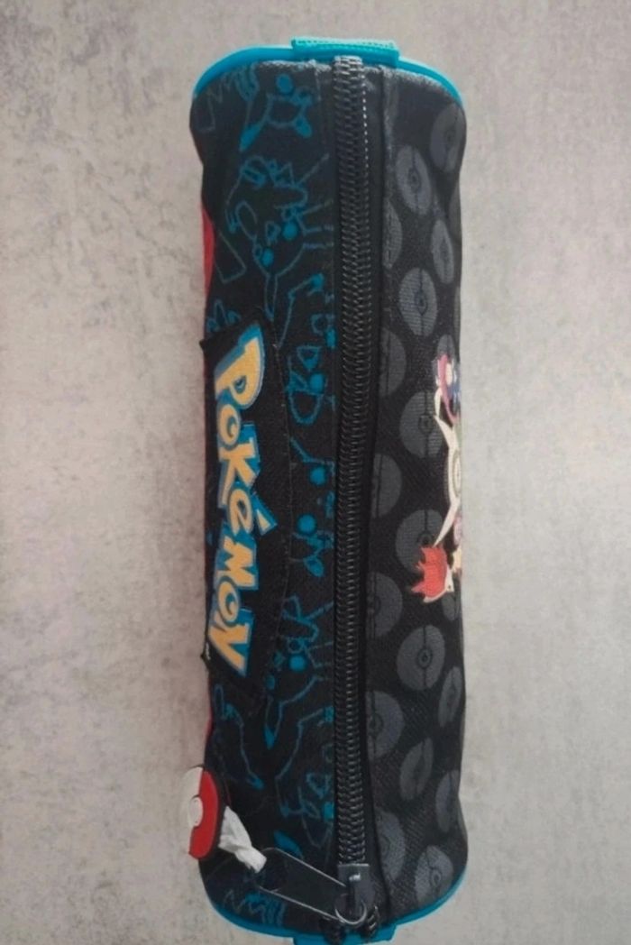 Trousse Pokémon - photo numéro 3