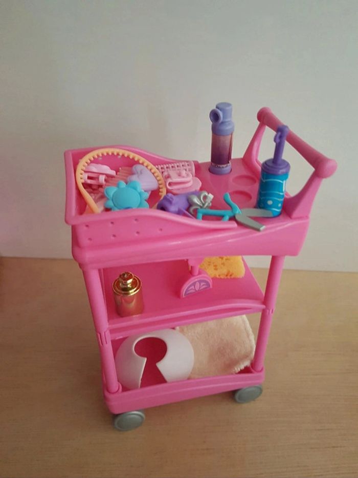 Barbie salon de coiffure - photo numéro 3