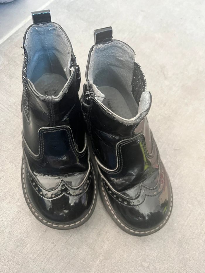 Boots 23 - photo numéro 2