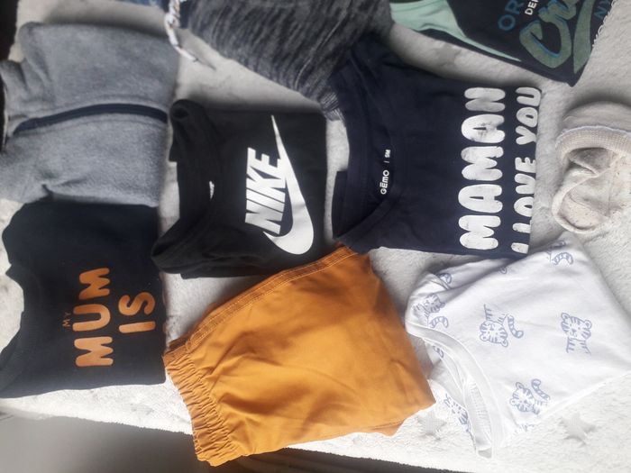 Lot vêtements 9 mois - photo numéro 3