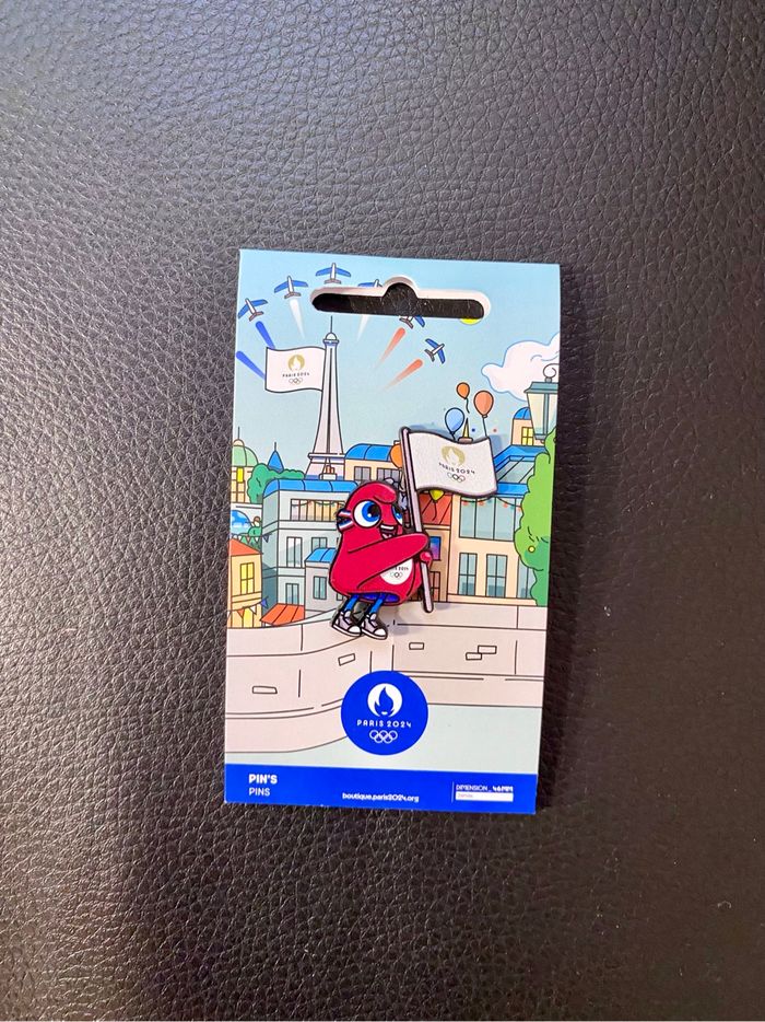 Pin mascotte JO jeux olympiques paris 2024