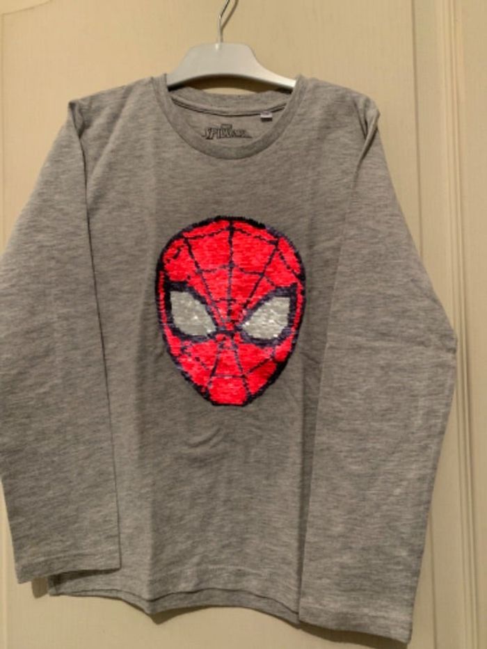 Tee-shirts spiderman Marvel