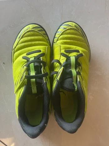 Chaussures Futsal Décathlon Inviso