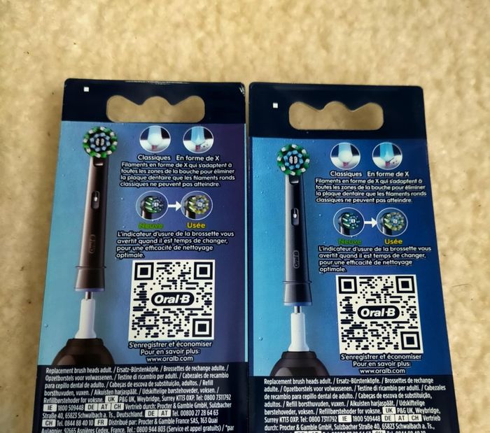 Lot 6 brossettes Oralb pro cross action Noir - photo numéro 4