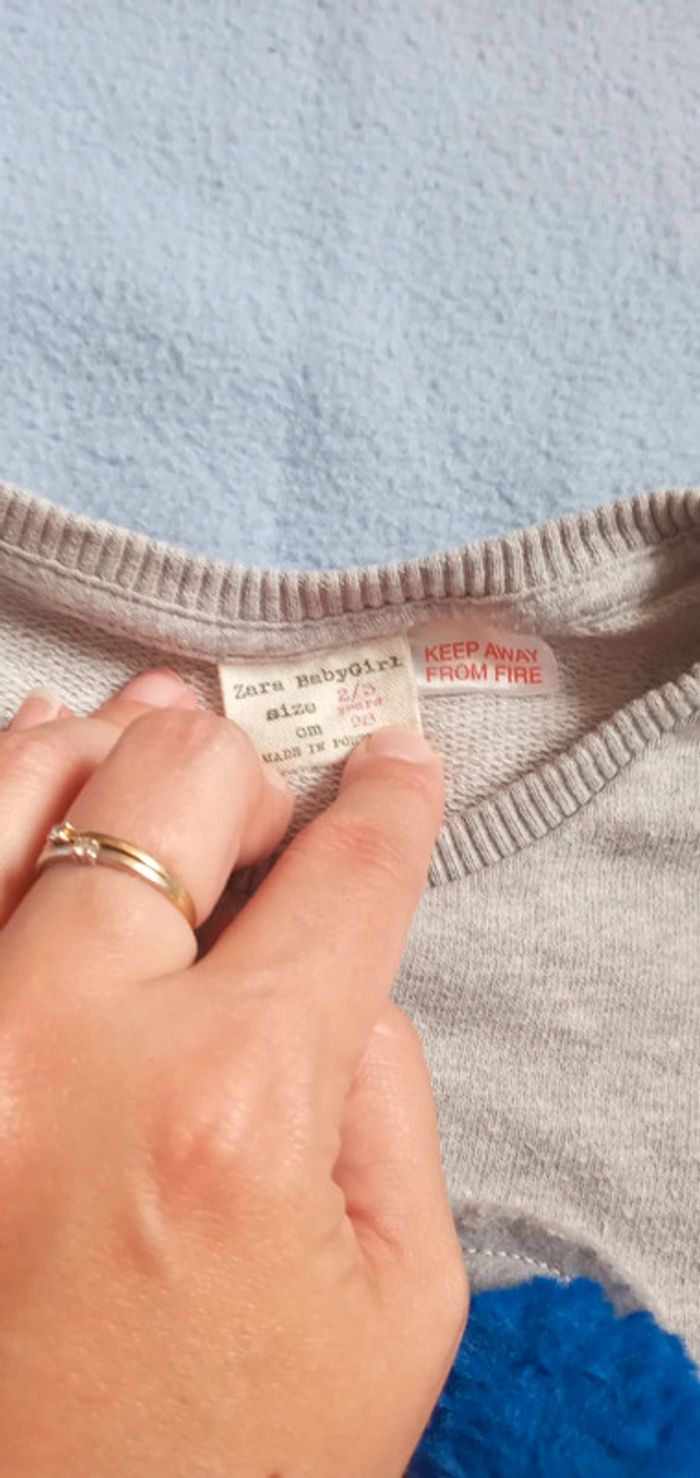 Pull Zara baby taille 2/3 ans - photo numéro 2