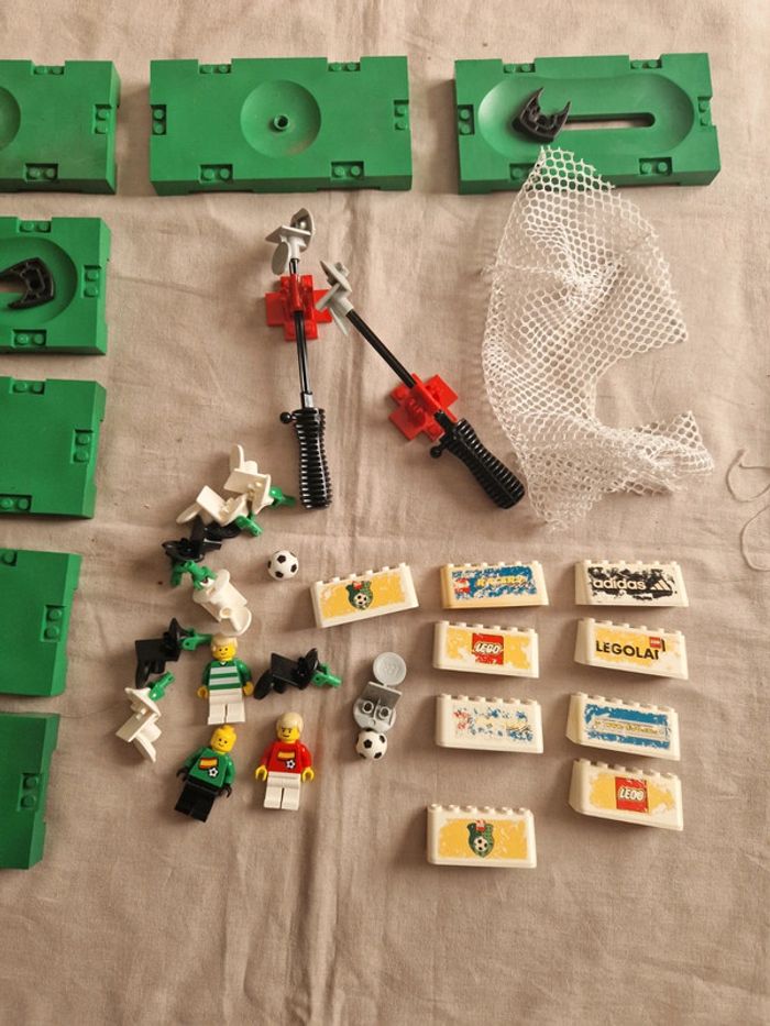 Piece lego soccer , foot - photo numéro 3
