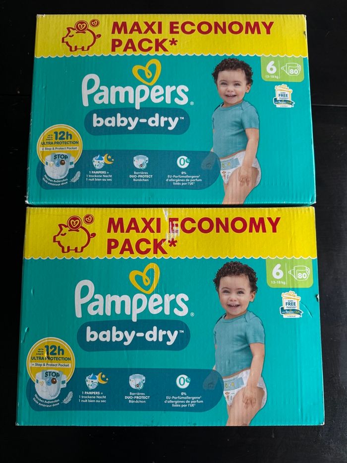 160 couches pampers taille 6