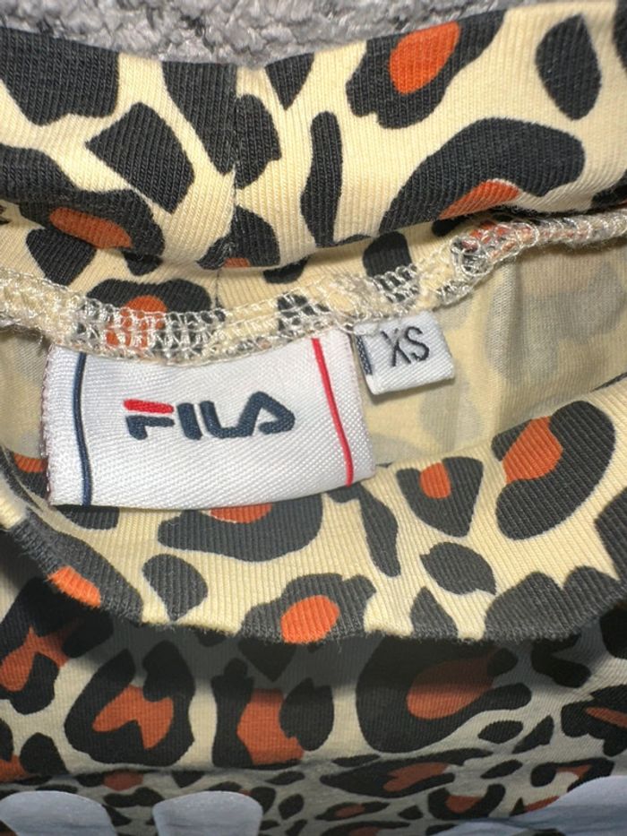 Top crop top manches courtes imprimé léopard Fila - photo numéro 3