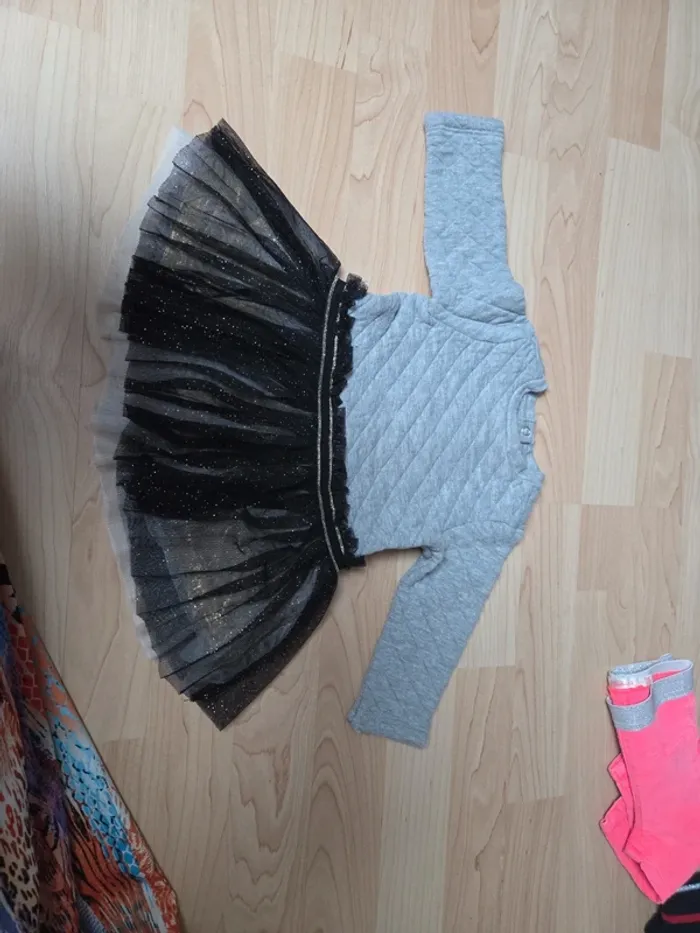 Robe orchestra 6mois - photo numéro 1