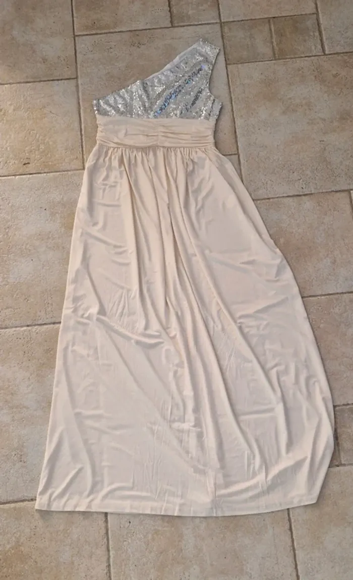 Robe de soirée taille M sequins argentés neuf - photo numéro 5