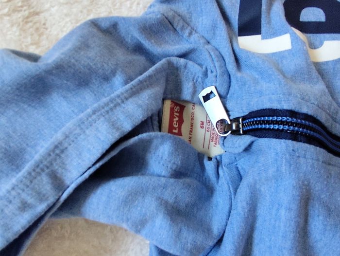 Combinaison Levi's, 6 mois 👣 - photo numéro 5
