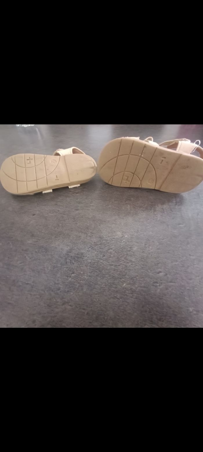 Jolie Nu-pieds - photo numéro 5