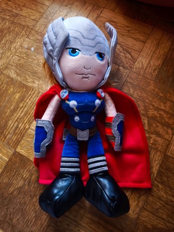Peluche Thor Marvel