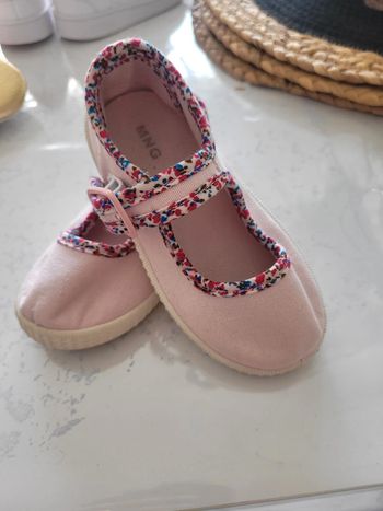Chaussure d été MNG rose pointure 24