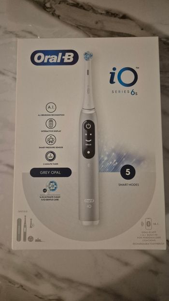 Oral b io 6s