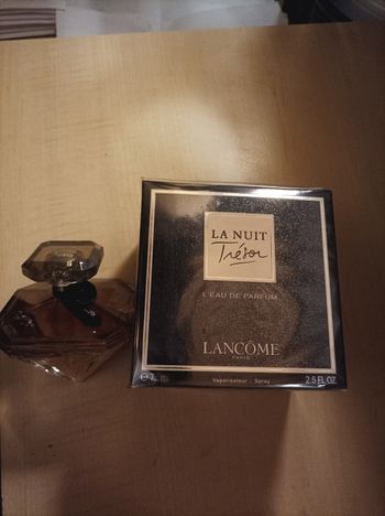 Parfum femme la nuit tresor 