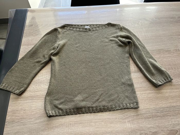 Pull vert manches 3/4 camaïeu