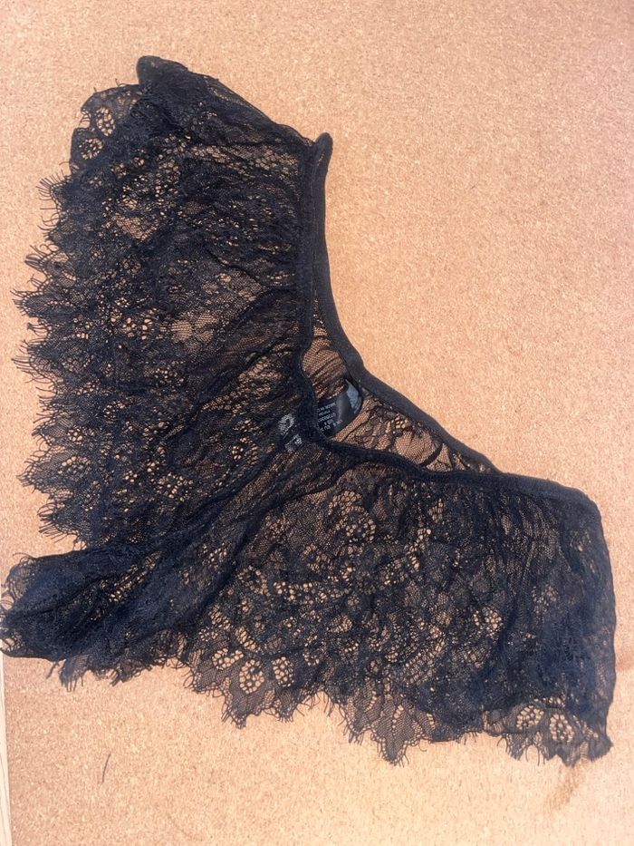 Shorty en dentelle Taille Xs taille haute