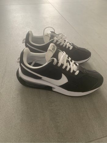 Nike Air Max Pre Day. T 38,5
