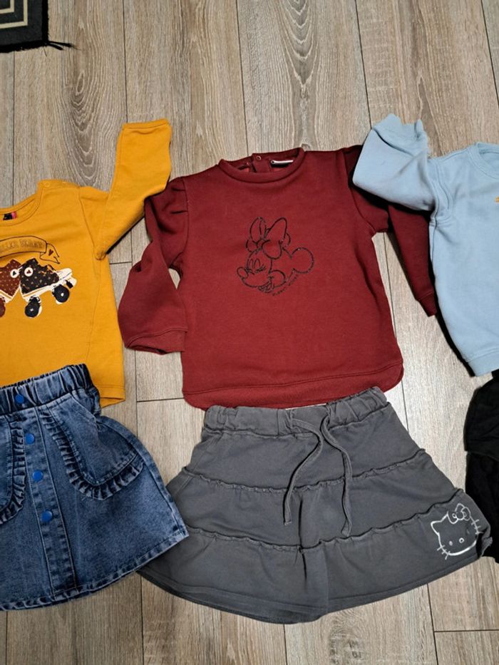 Jupes et pulls 3 ans - photo numéro 3