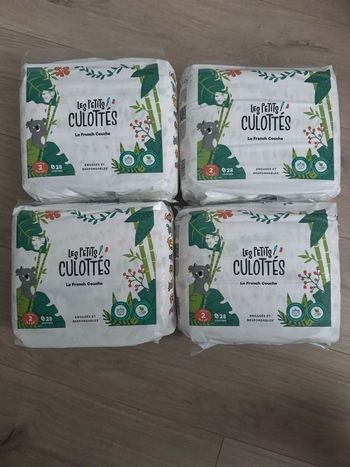 Lot 4 paquets taille 2 Les petits culottés neuf