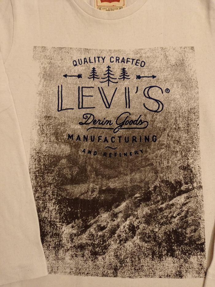 Pull manches longues couleur crème taille 8 ans marque Levi's voir photos super jolie - photo numéro 4