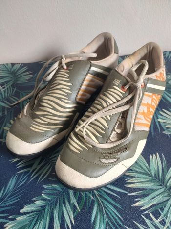 Chaussures sport foot basket Kipsta pointure 44