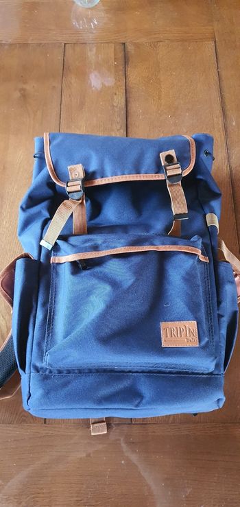 Sac à dos  avec  casier appareil photo et objectif