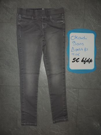 tregging okaidi taille 9 ans ATTention voir photo petit fil tiré