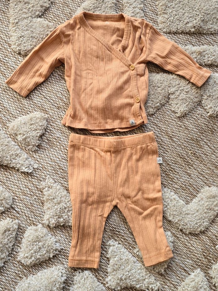 Ensemble bébé 1 mois