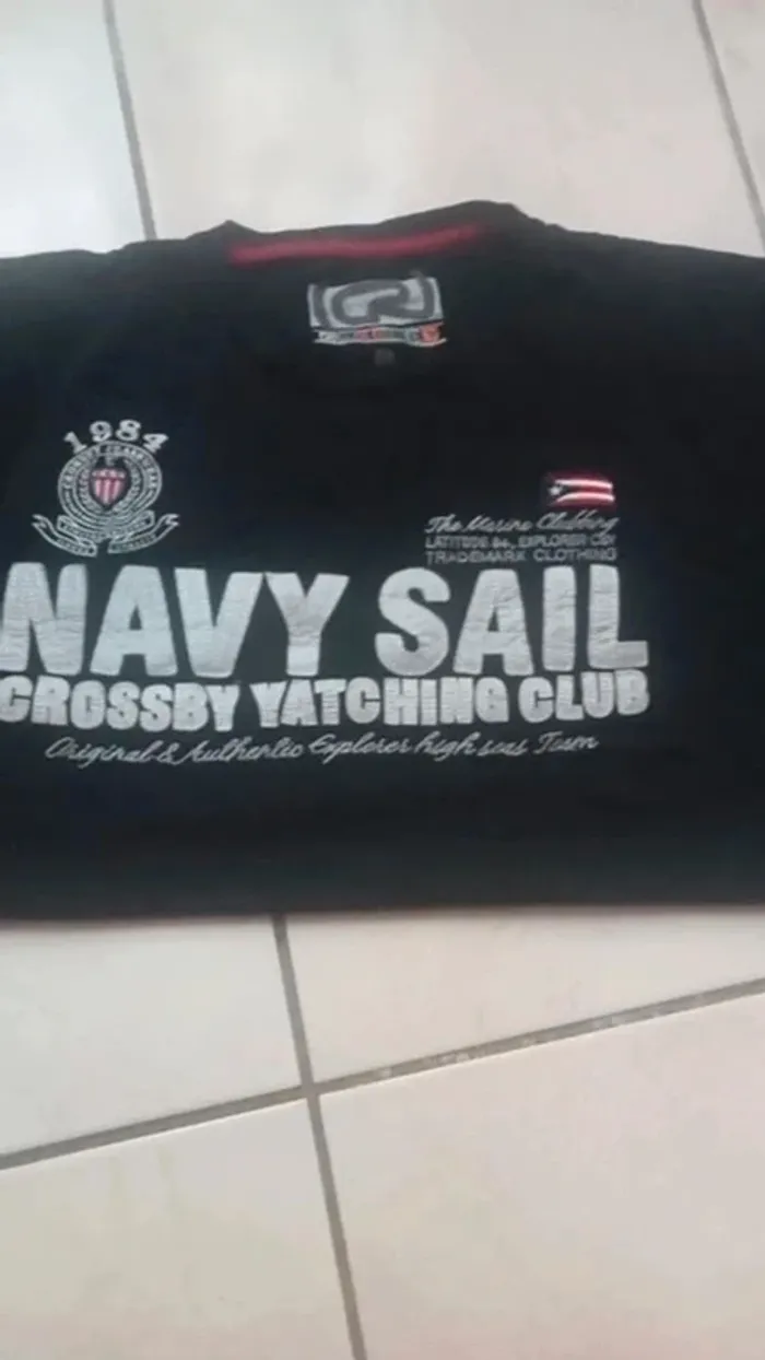 T shirt Navy Sail comme neuf - photo numéro 2