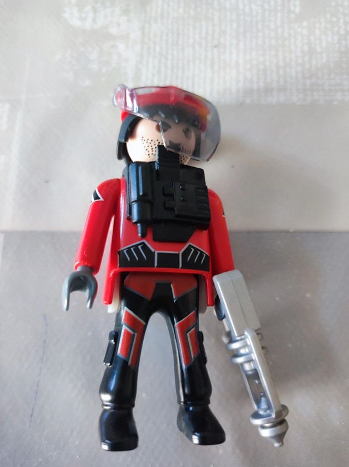 Lot de 3 playmobil - photo numéro 2