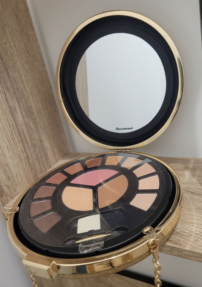 Palette de maquillage Minaudiere - photo numéro 3
