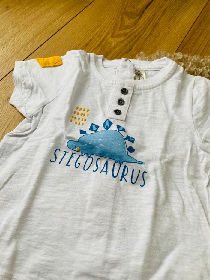 T-shirt 9 mois - photo numéro 2