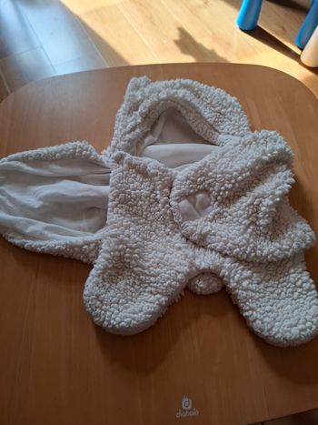 Couverture d enmaillotage