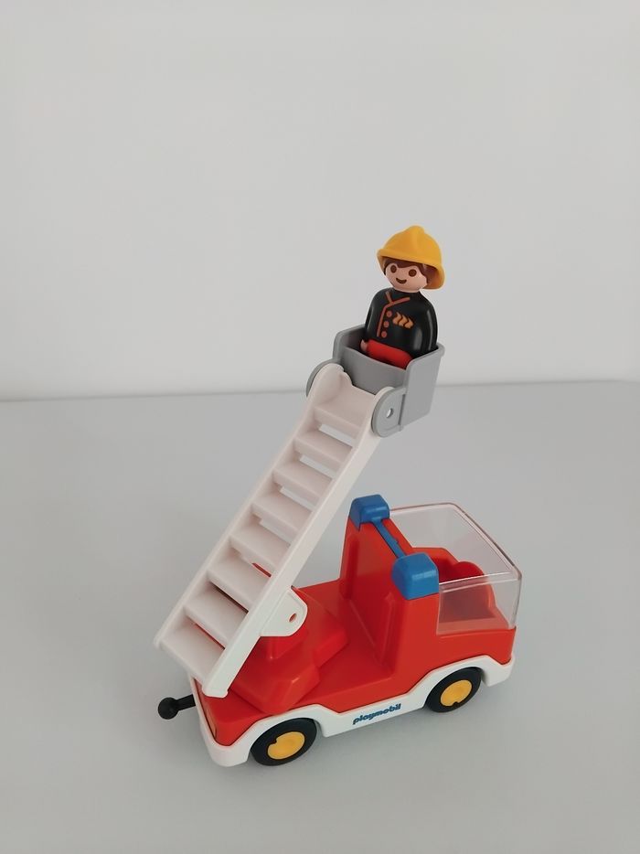 PLAYMOBIL CAMION POMPIER 6967 Complet - photo numéro 2