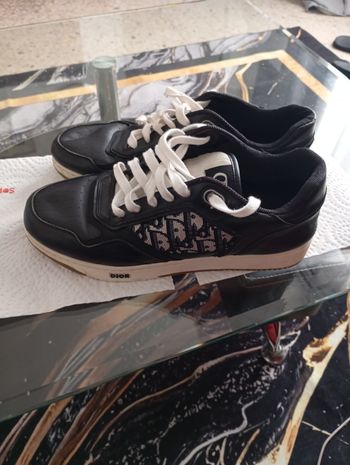 Baskets très bon état