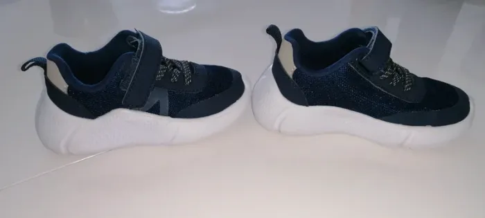 Chaussures garçon T23 - photo numéro 4